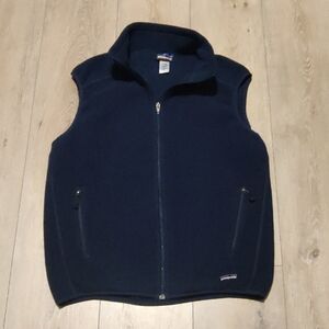 Patagonia | Synchilla Full-Zip Fleece Vest in Navy Blue